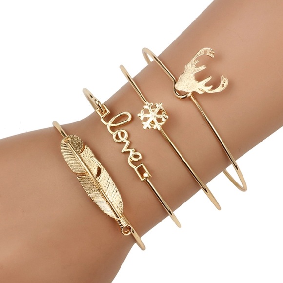 haus of vintage 1984 Jewelry - 5 for $20 ❤️ 4pc Gold Boho Bracelet Set